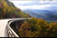 Vittles & Views Pigeon Forge Sightseeing Tour with Breakfast thumbnail 3