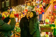 New York Dyker Heights Christmas Lights Tour 4 hr thumbnail 4