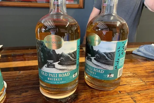 Kailua Whiskey Distillery Tour - Image 4