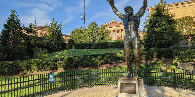 Philadelphia Highlights, History, and Food Tour - Image 5