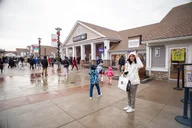 New York City Shopping Tour to Woodbury Common thumbnail 5