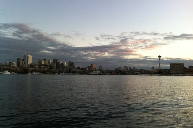 Seattle Lake Union Private Water Cruise - Image 5
