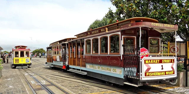 San Francisco Cable Car Tour - Image 1