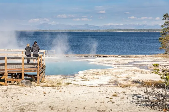 Yellowstone Audio Tour West Thumb Basin - Image 3