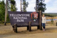 Yellowstone National Park Tour Upper and Lower Loop 2 Days thumbnail 1