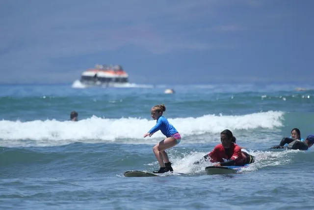 Lahaina Surf Lesson - Image 3