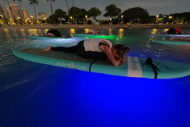Honolulu Stand-Up Paddle Glowga Yoga Class - Image 5