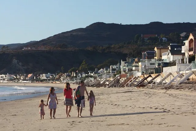 Los Angeles Coastal Tour - Image 6