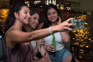 Miami City Lights Boat Tour with Champagne 1.5 hr thumbnail 3