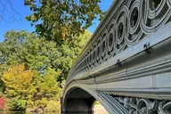 New York Central Park Selfie Tour with Photographer thumbnail 2