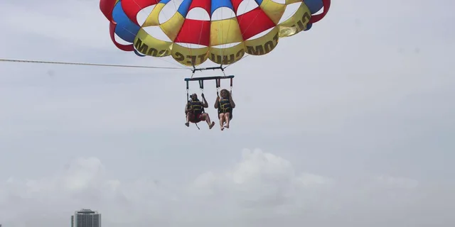 West Palm Beach Parasailing Adventure - Image 3