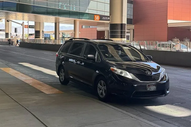 Salt Lake City Private Airport Transfer - Image 4