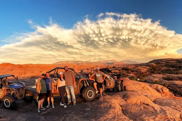 Moab Hell's Revenge U-Drive 4X4 Tour - Image 4