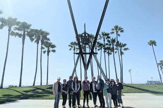 Venice Walking Tour of Boardwalk & Canals - Image 3