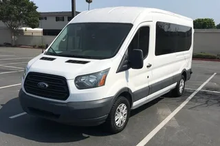 Seattle Private Transfer to Summit Ski Resort