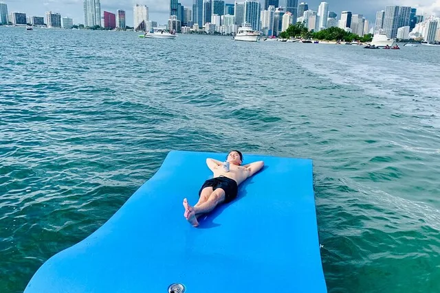 Miami Private Boat Rental with Captain - Image 1