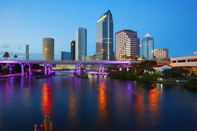 Orlando Hotel to Airport Transfer Sprinter Van - Image 3