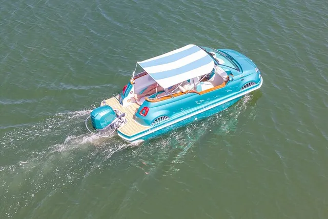 Sag Harbor Fiat 500 Car Boat Experience - Image 6