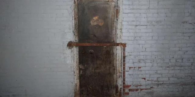 St. Louis Lemp Haunted Brewery Tour - Image 3