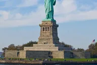 New York City Highlights Sightseeing Tour thumbnail 2