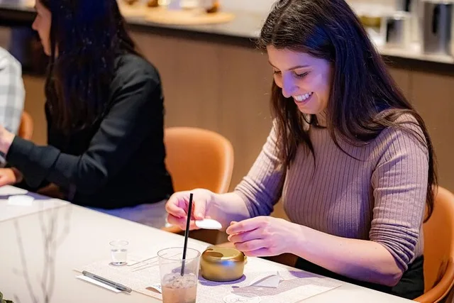 Long Island City Candle Making Experience - Image 3