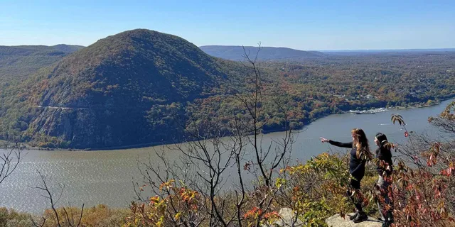 New York City Hiking Adventures - Image 2