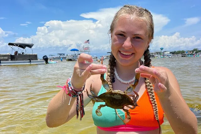 Destin Crab Island Tour with Bathroom 3 Hr - Image 6