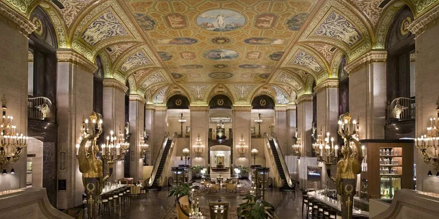 Chicago Historic Treasures Walking Tour - Image 4