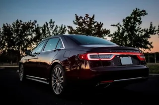 Chicago Sedan Transportation from Airport to Downtown