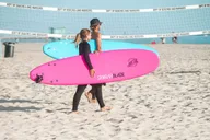 Los Angeles Surfing Lesson thumbnail 2