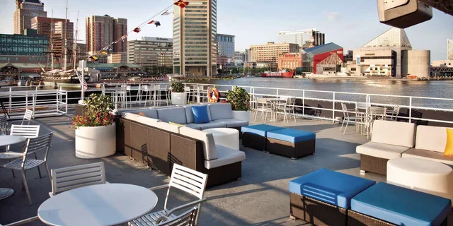 Baltimore Lunch Cruise - Image 4