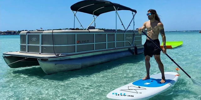 Fort Walton Pontoon Boat Rental to Crab Island 4 hr - Image 5