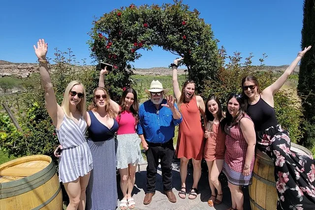Sedona Social Wine Tour - Image 2