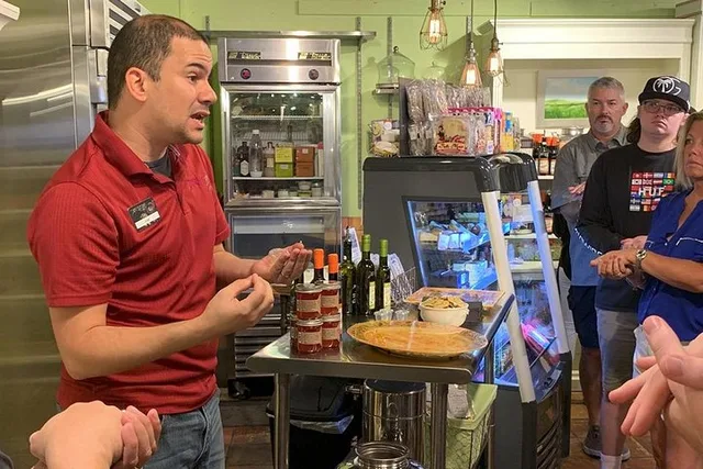 Winter Park Foodie Walking Tour - Image 1