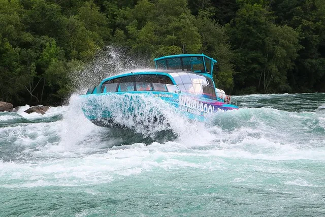 Niagara Falls Domed Jet Boat Tour - Image 6