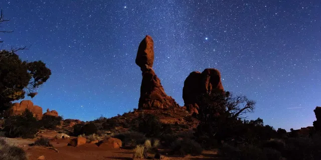 Moab Astro-Photography and Stargazing Hike - Image 6