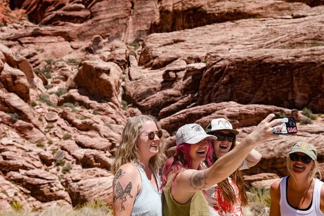 Las Vegas Red Rock Canyon Scenic Loop Tour - Image 3