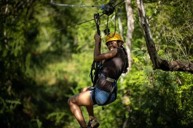 Waikiki Zipline Adventure with Transportation - Image 1