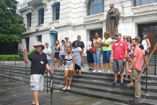 New Orleans French Quarter Cocktail Tour - Image 4