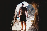 East Side Hike and Beach Food Tour thumbnail 4