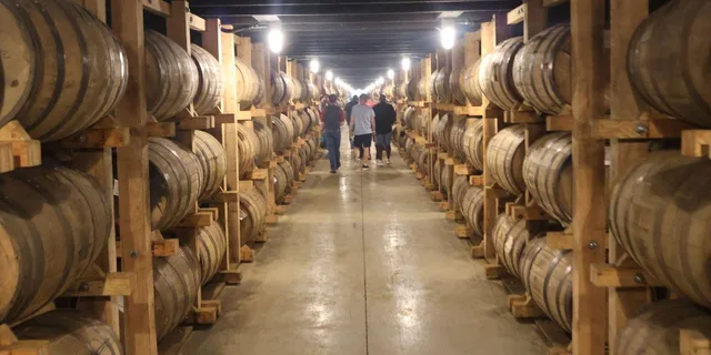 Nashville Whiskey Tour with Tastings - Image 6