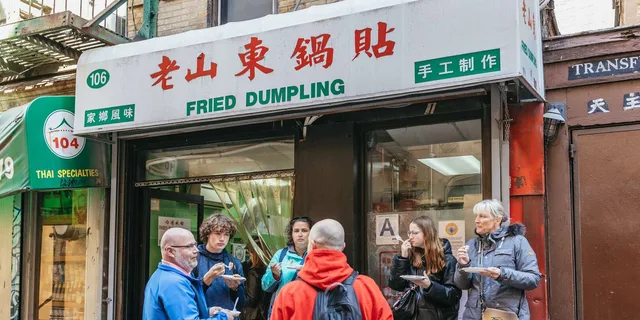 New York City Food Tour: Lower East Side, Chinatown & Little Italy - Image 3
