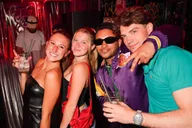 Miami Wynwood Pub Crawl with Free Shots thumbnail 1