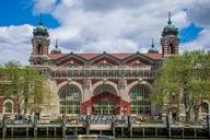 New York City Statue of Liberty and Ellis Island Tour thumbnail 6