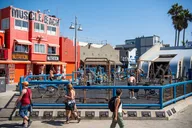 Venice Beach Self-Guided App Tour thumbnail 6