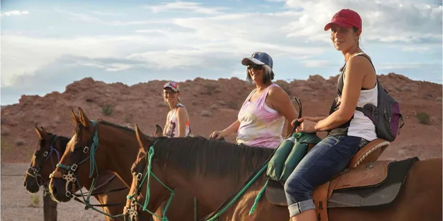 Las Vegas Horseback Riding Tour with BBQ Lunch - Image 5