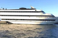New York City New Year's Eve Party Cruise thumbnail 1