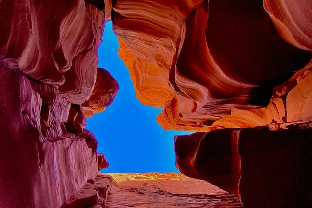 Page Antelope Canyon Tour - Image 4