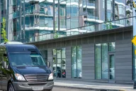 New York City Private JFK Airport Transfer thumbnail 3
