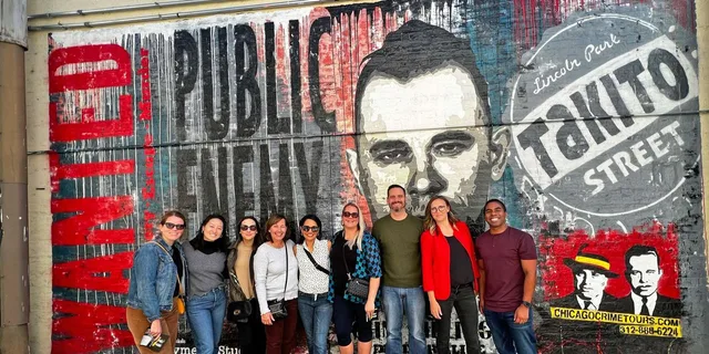 Chicago Night Crimes Bus Tour - Image 4